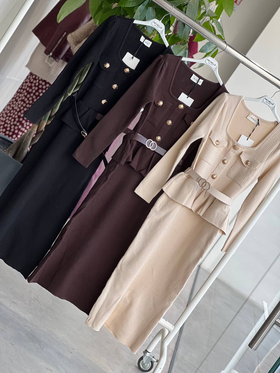 Amelie Follies (Michelle)