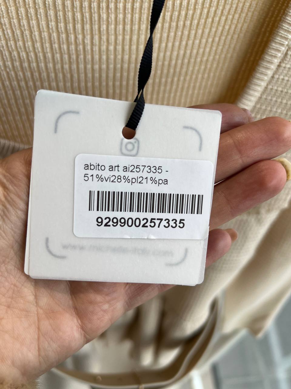 Amelie Follies (Michelle)