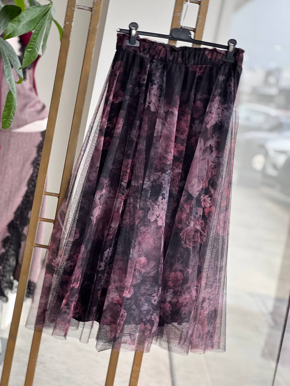 Amelie Follies (Michelle)