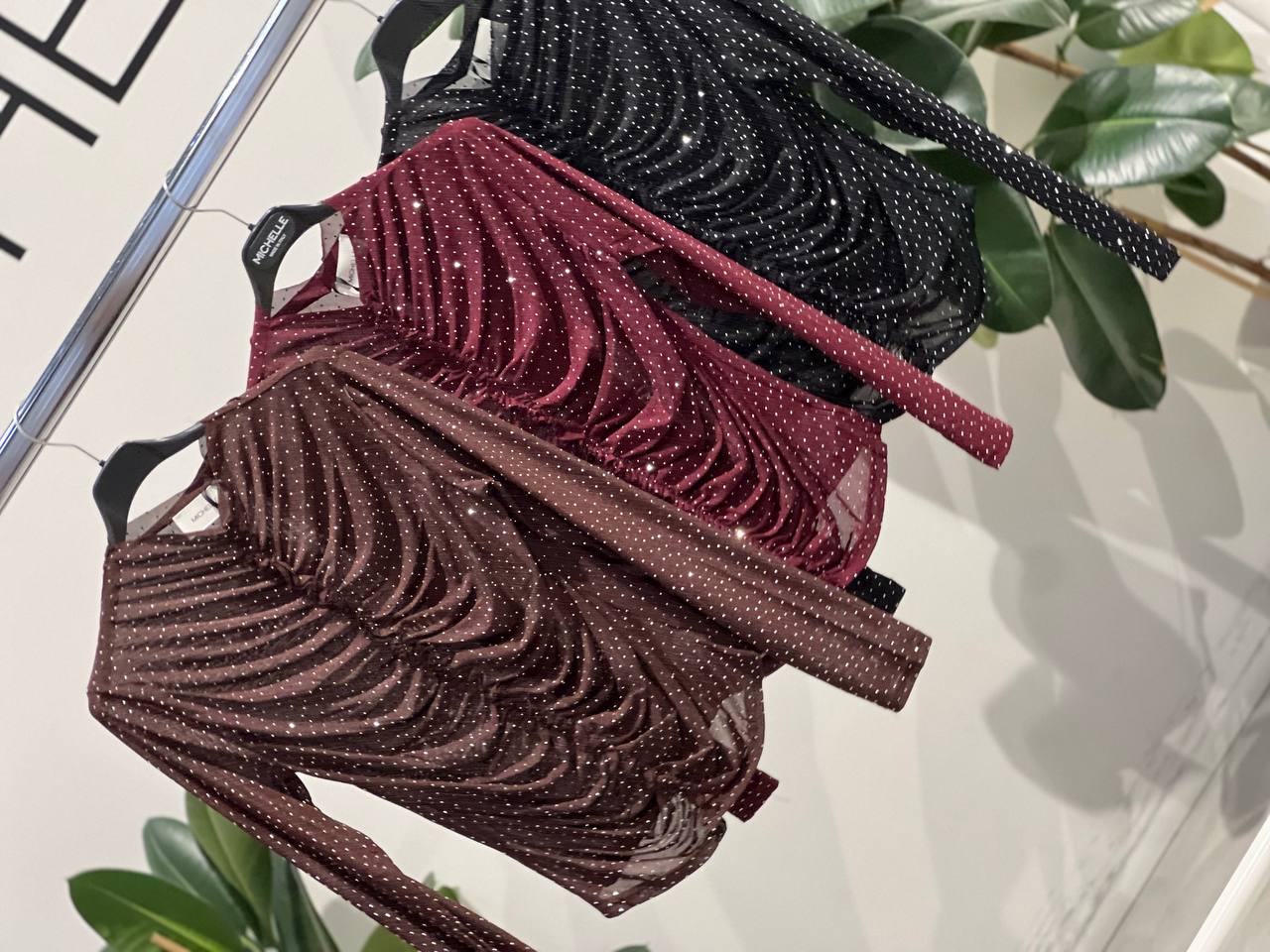 Amelie Follies (Michelle)