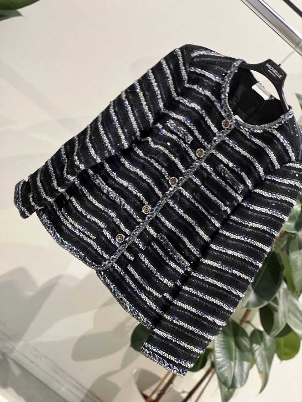 Amelie Follies (Michelle)