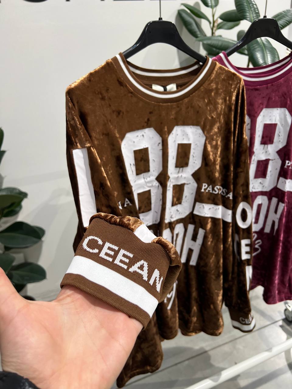 Amelie Follies (Michelle)