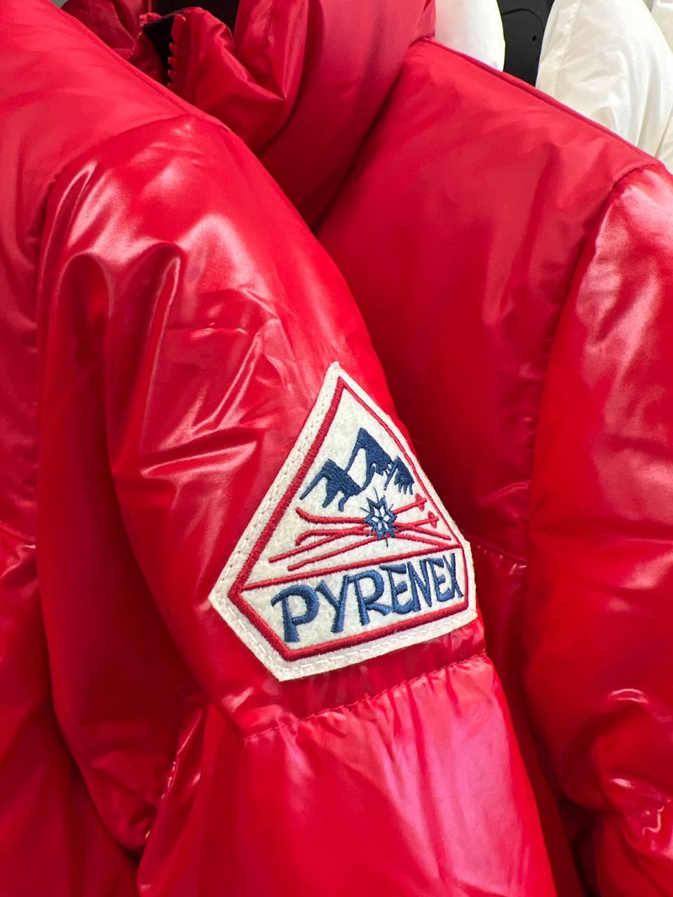 Итальянская одежда, бренд Outlet, арт. 74019544