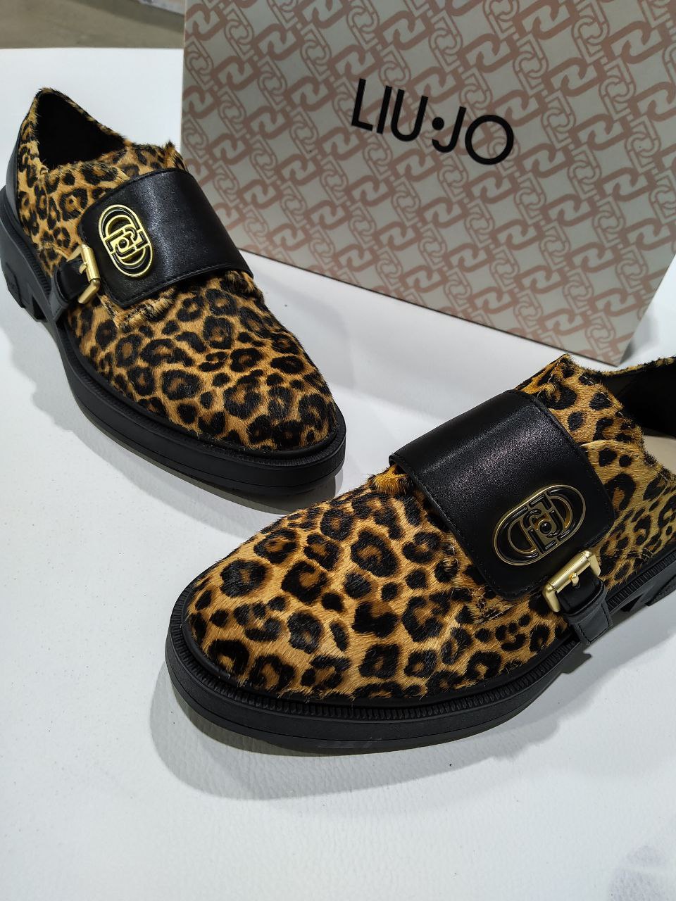 Итальянская одежда, бренд Outlet, арт. 74028636