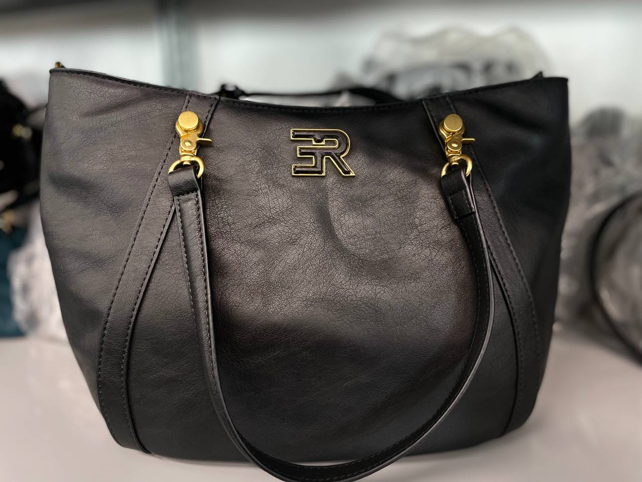 Фото Roberto Serpentini