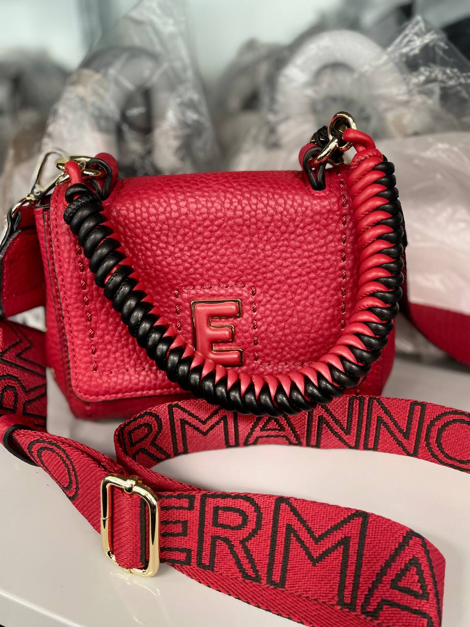 Фото Roberto Serpentini