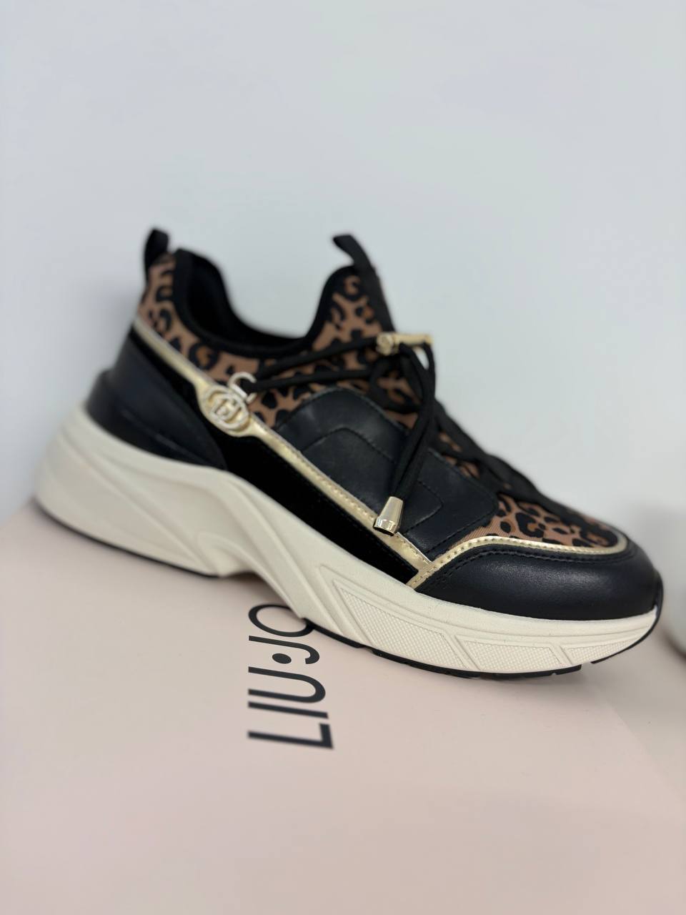 Фото Roberto Serpentini