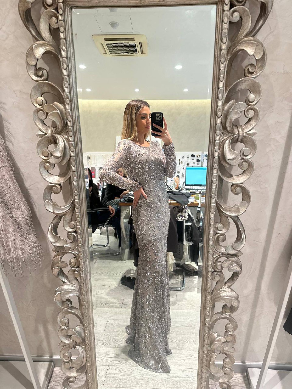 Фото Tensione in