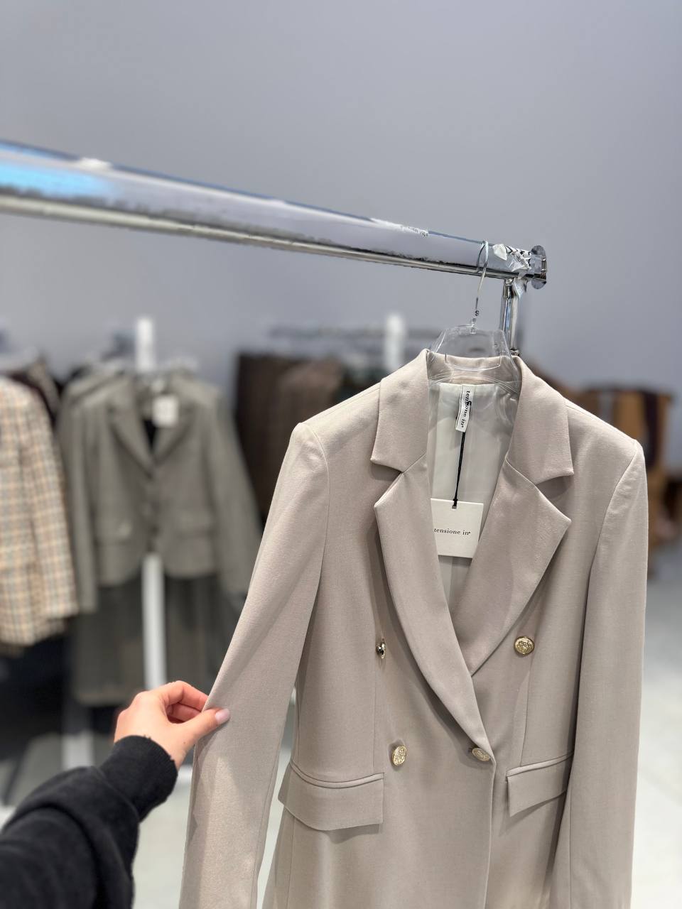 Фото Tensione in