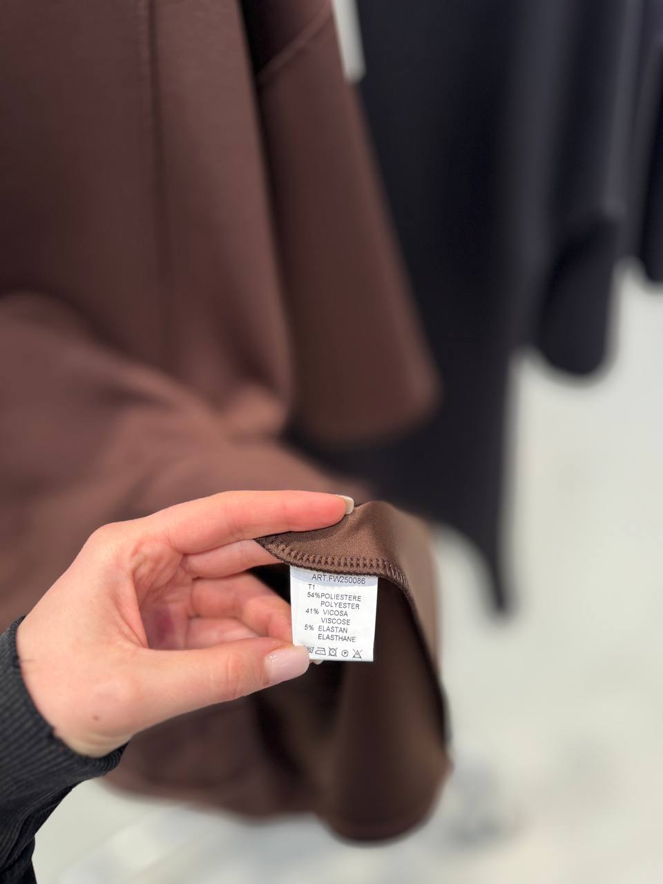 Фото Tensione in