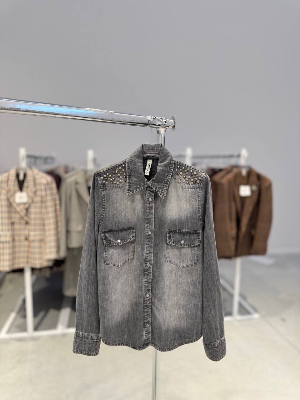 Фото Tensione in