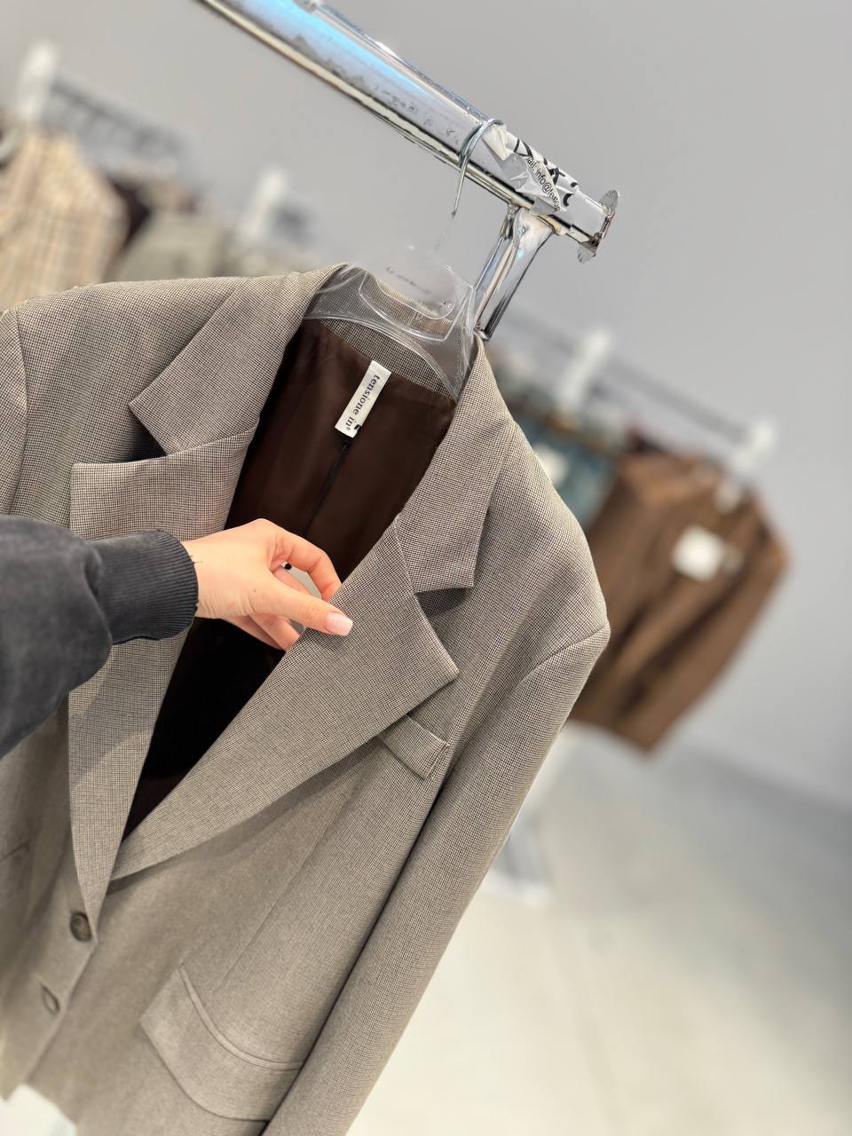 Фото Tensione in