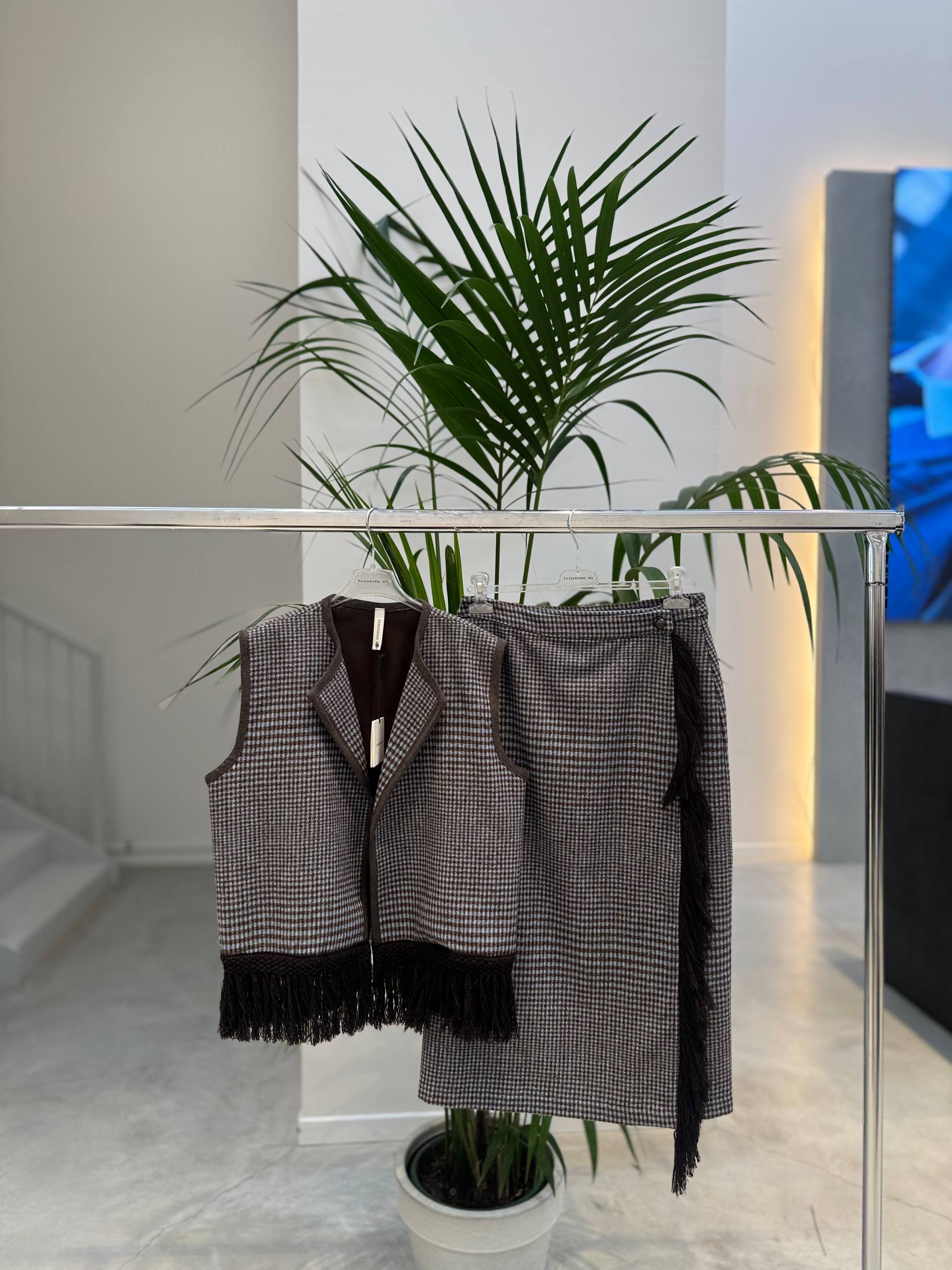 Фото Tensione in