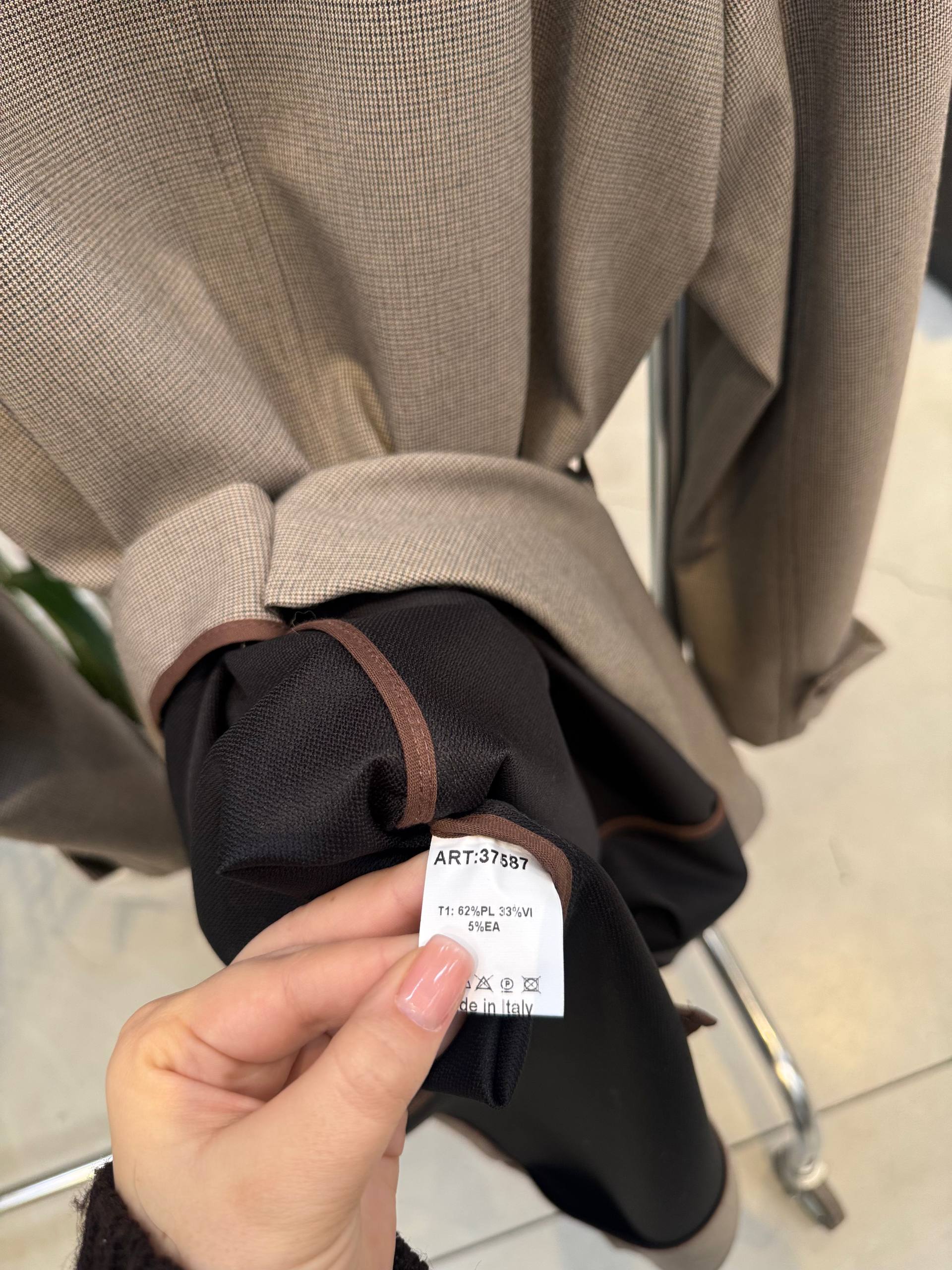 Фото Tensione in