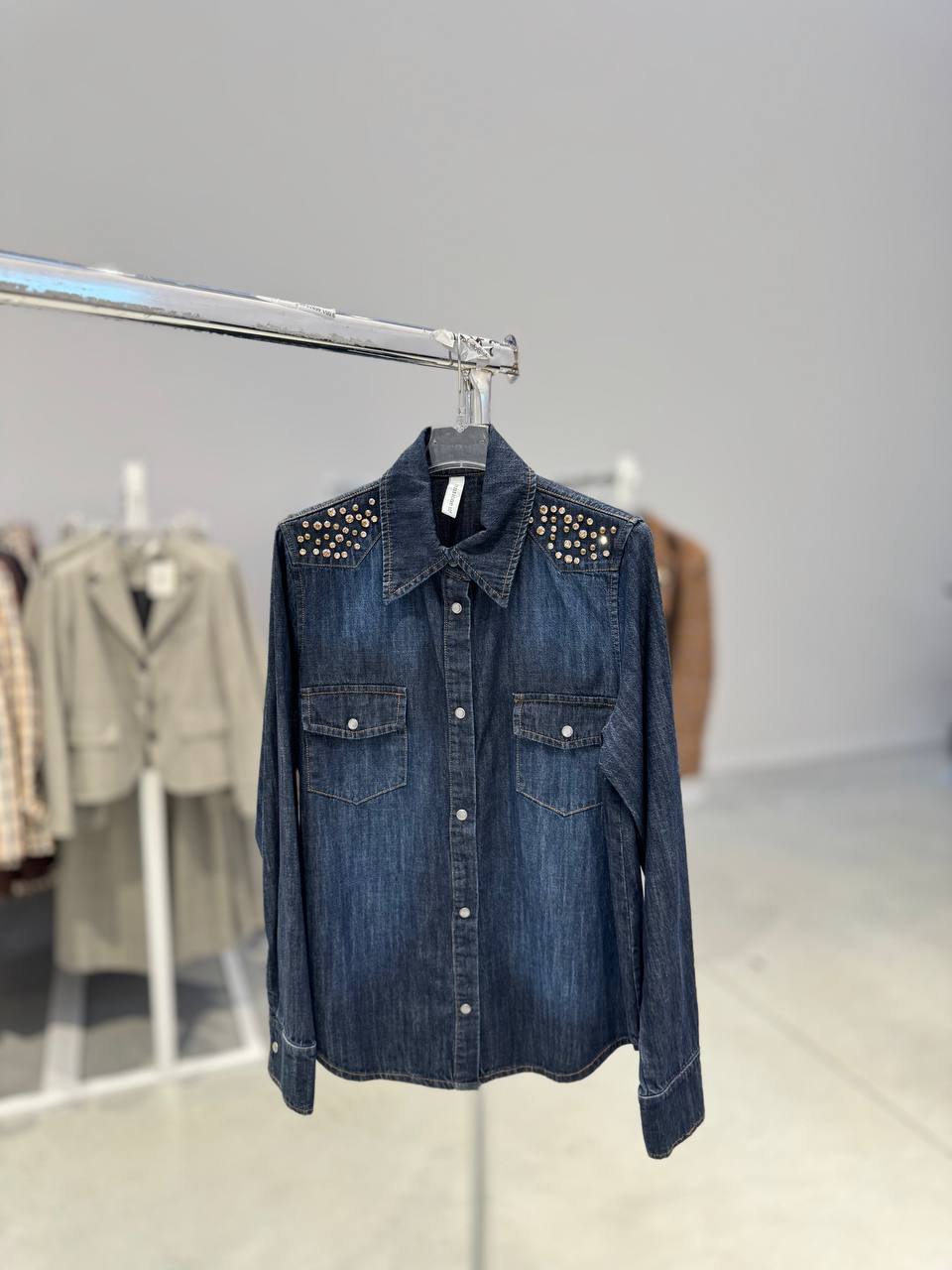 Фото Tensione in