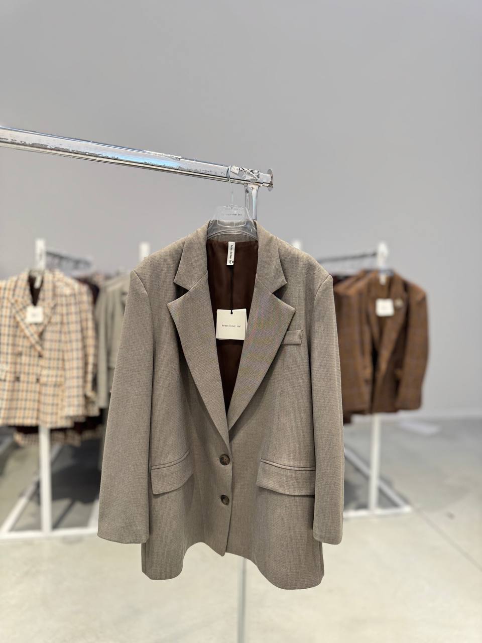 Фото Tensione in