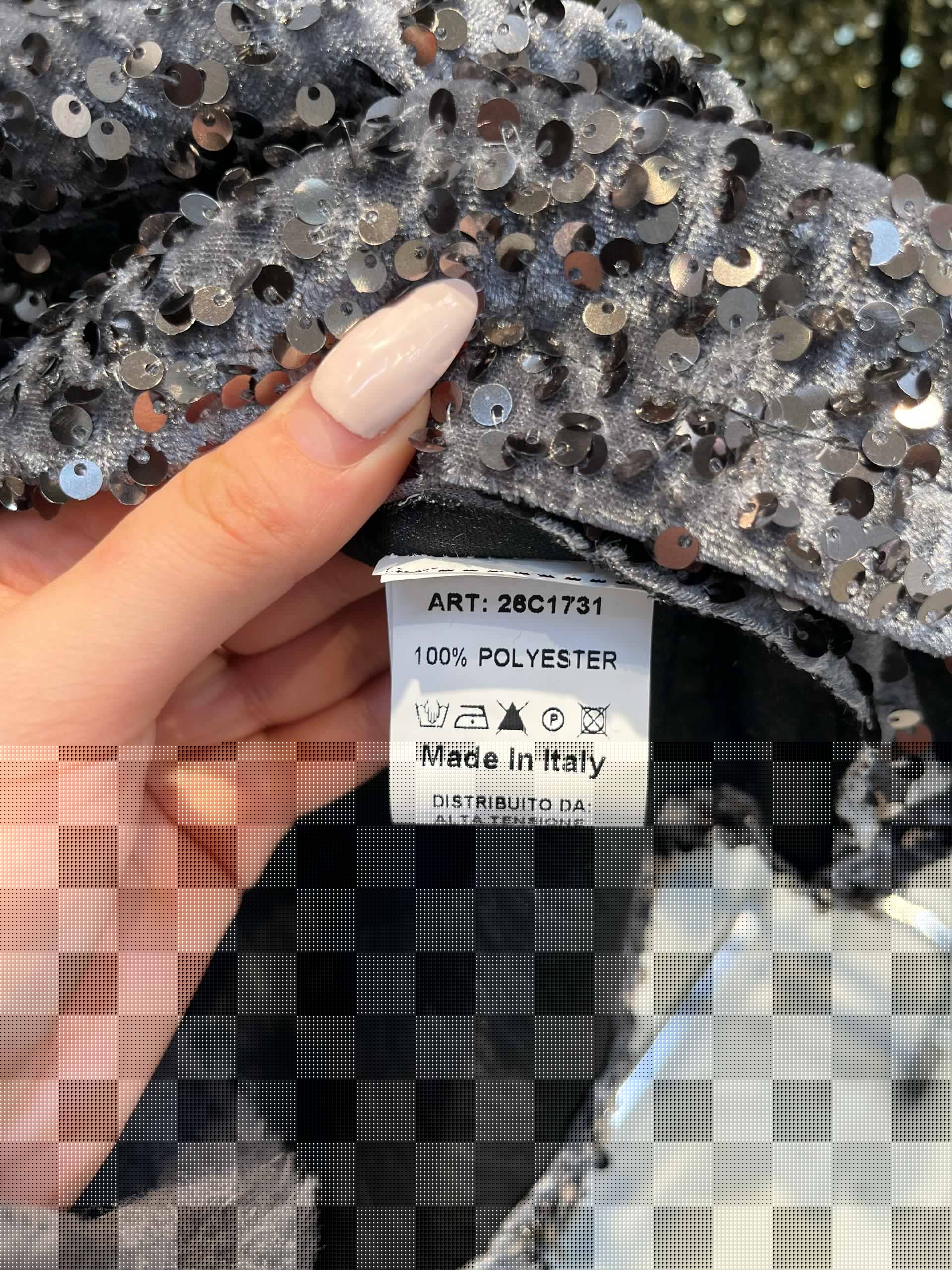 Фото Tensione in