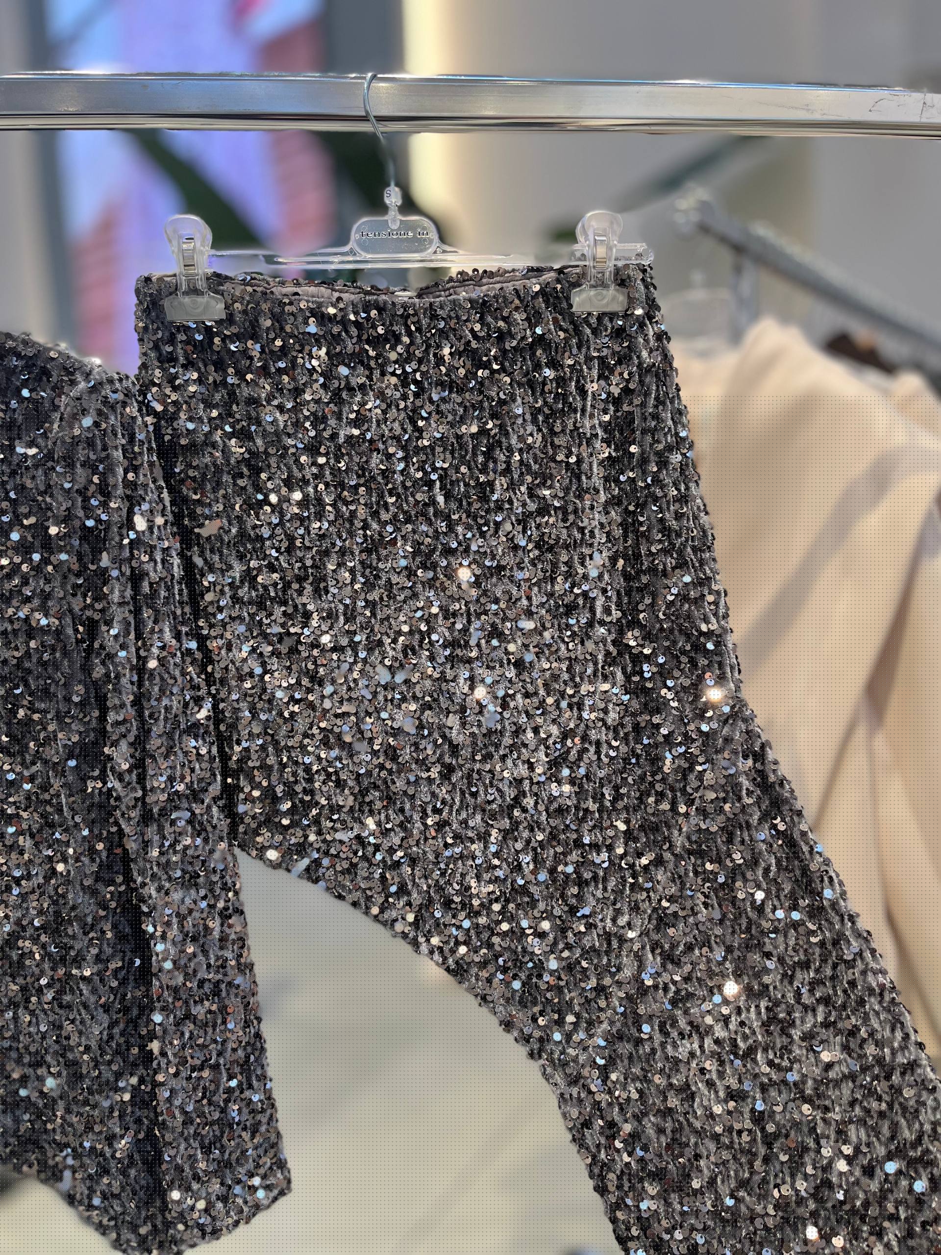 Фото Tensione in