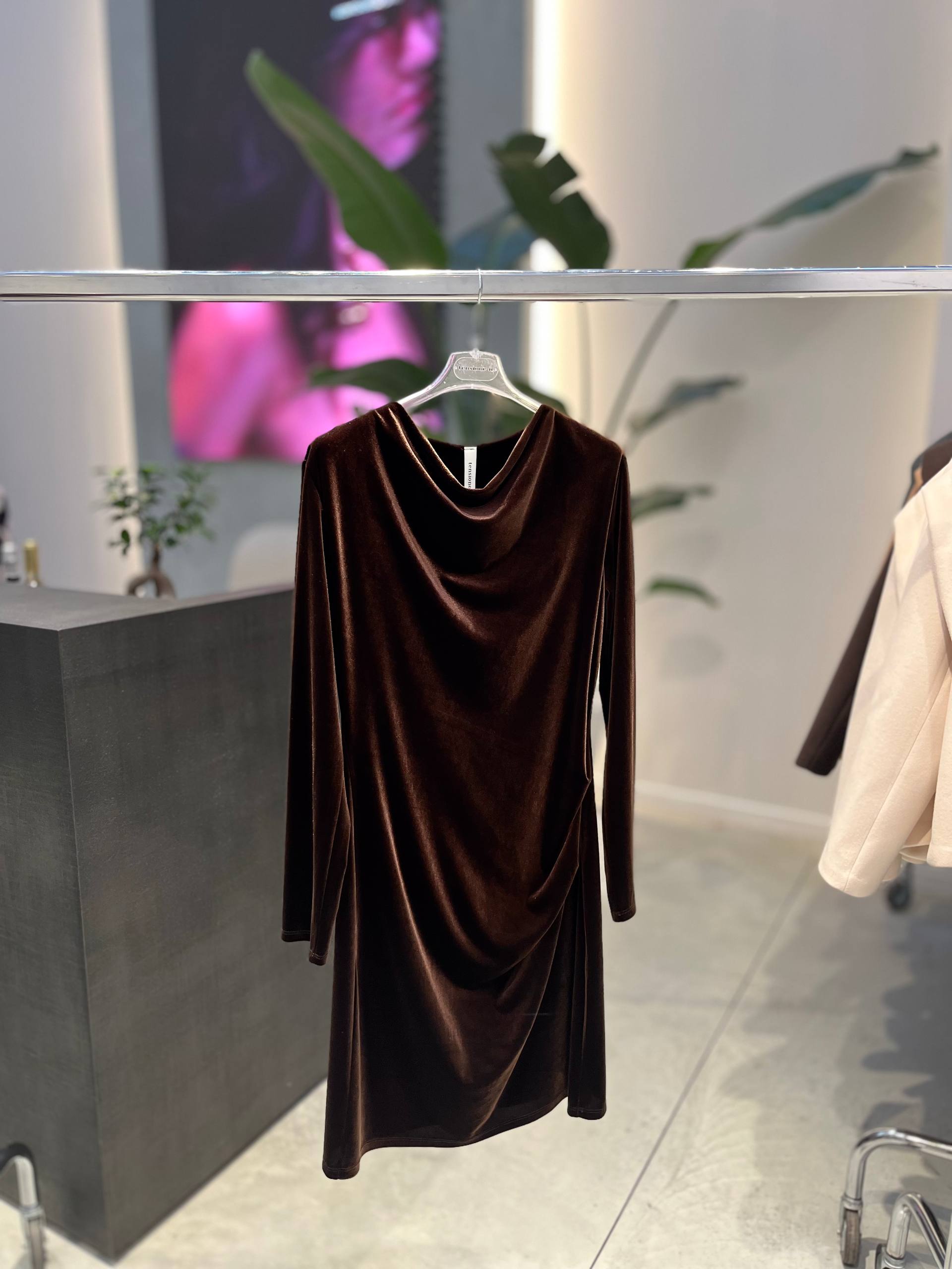 Фото Tensione in