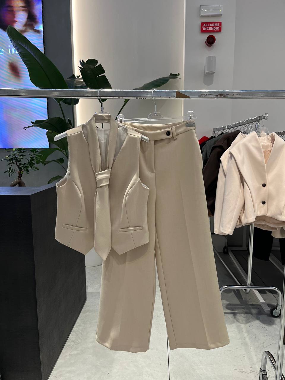 Фото Tensione in