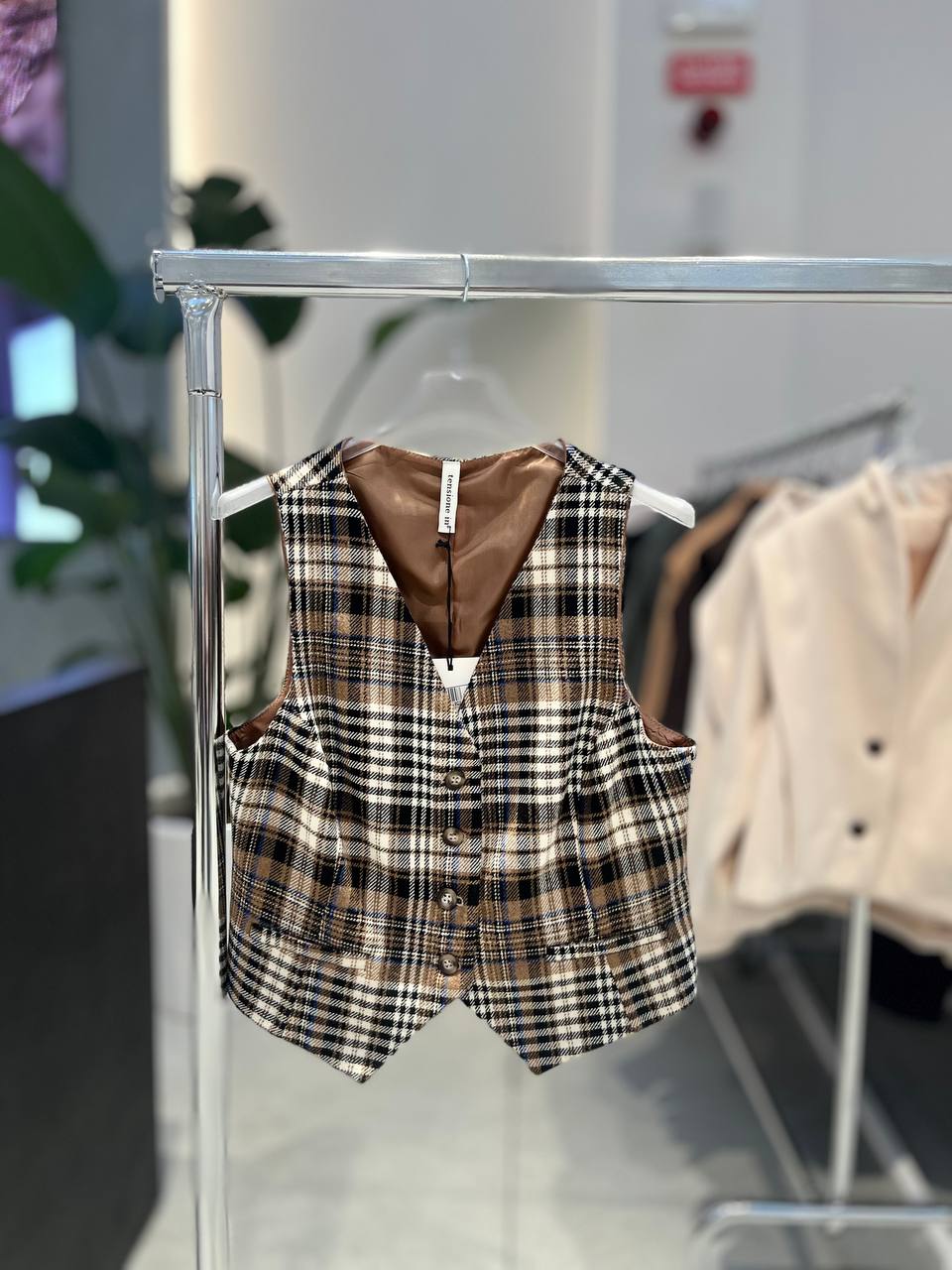 Фото Tensione in