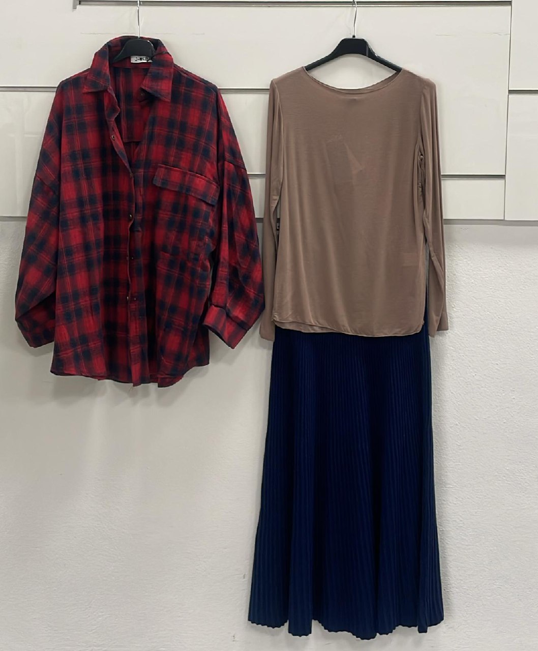 Фото Joie Clair (J-Clair)