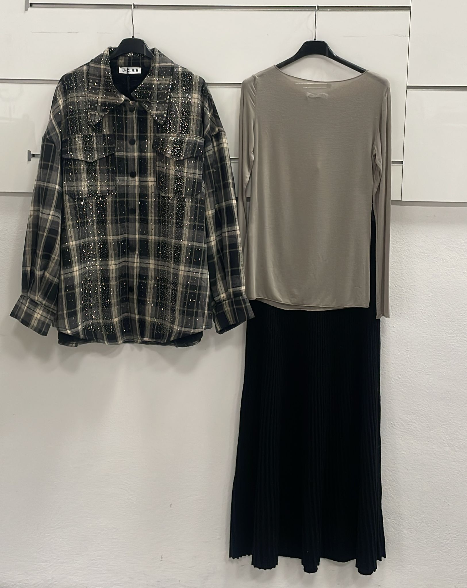 Фото Joie Clair (J-Clair)