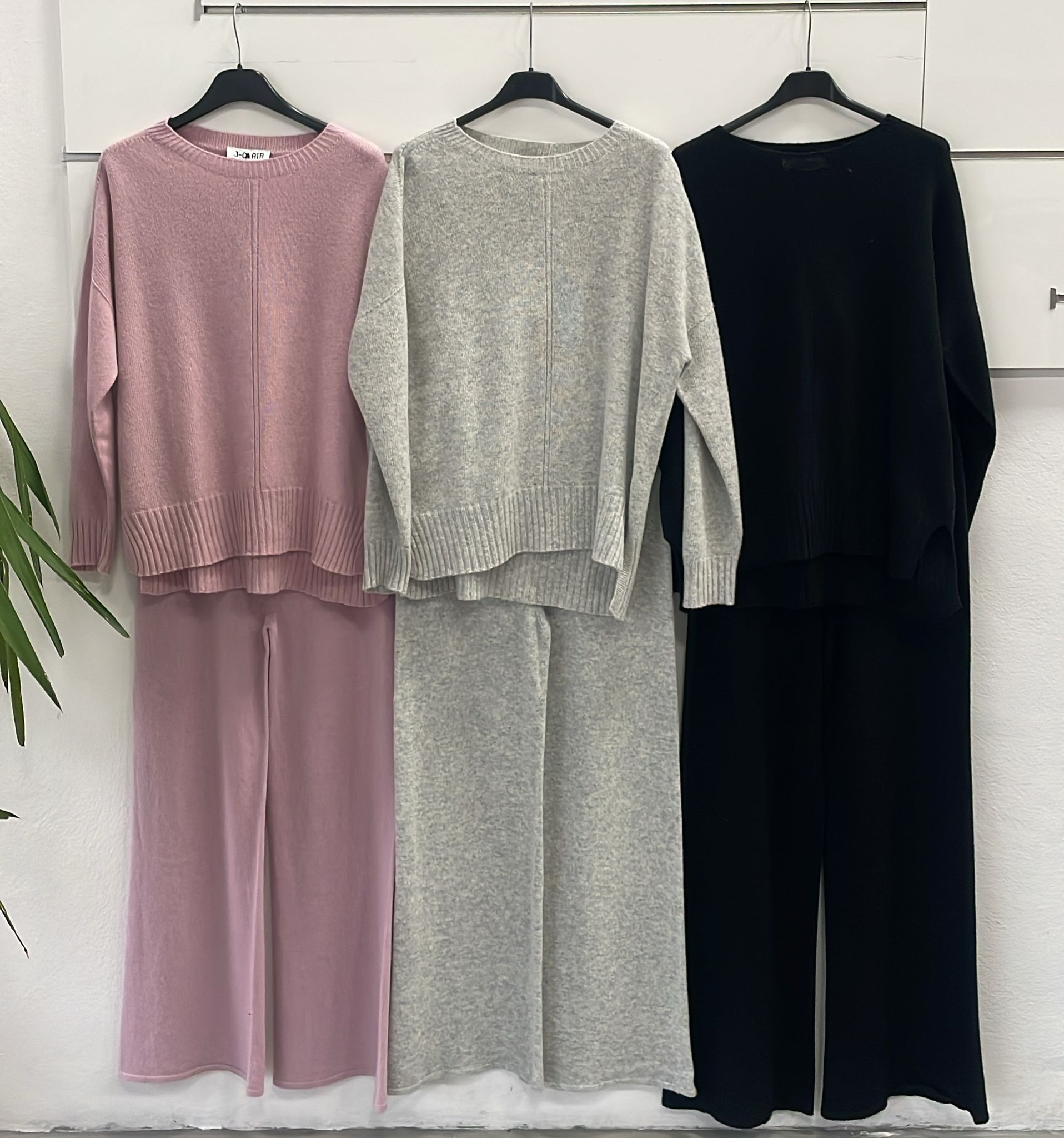 Фото Joie Clair (J-Clair)