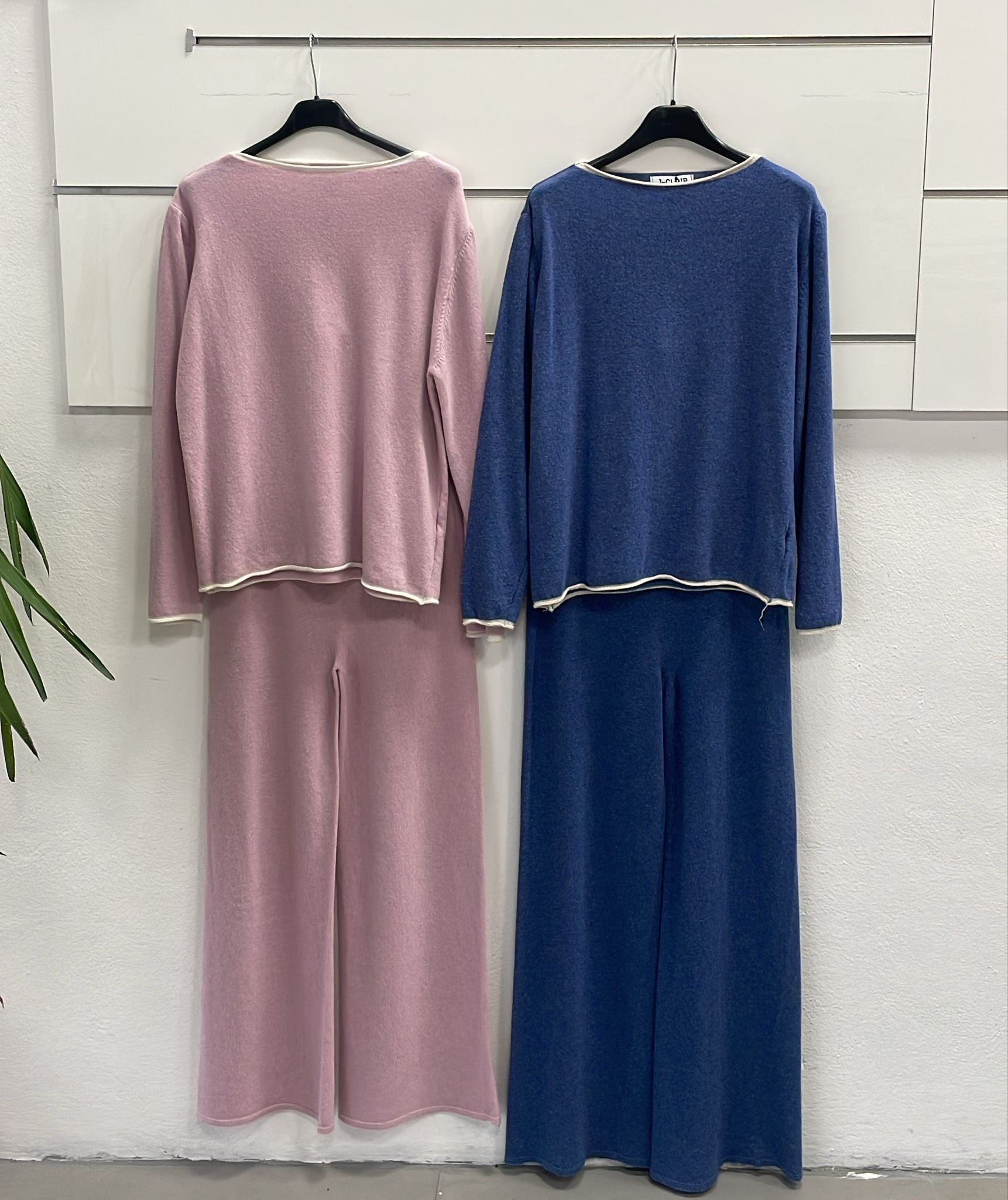 Фото Joie Clair (J-Clair)