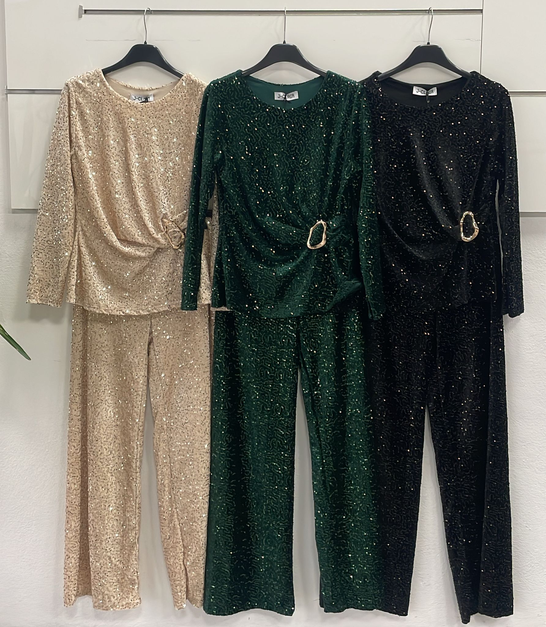 Фото Joie Clair (J-Clair)