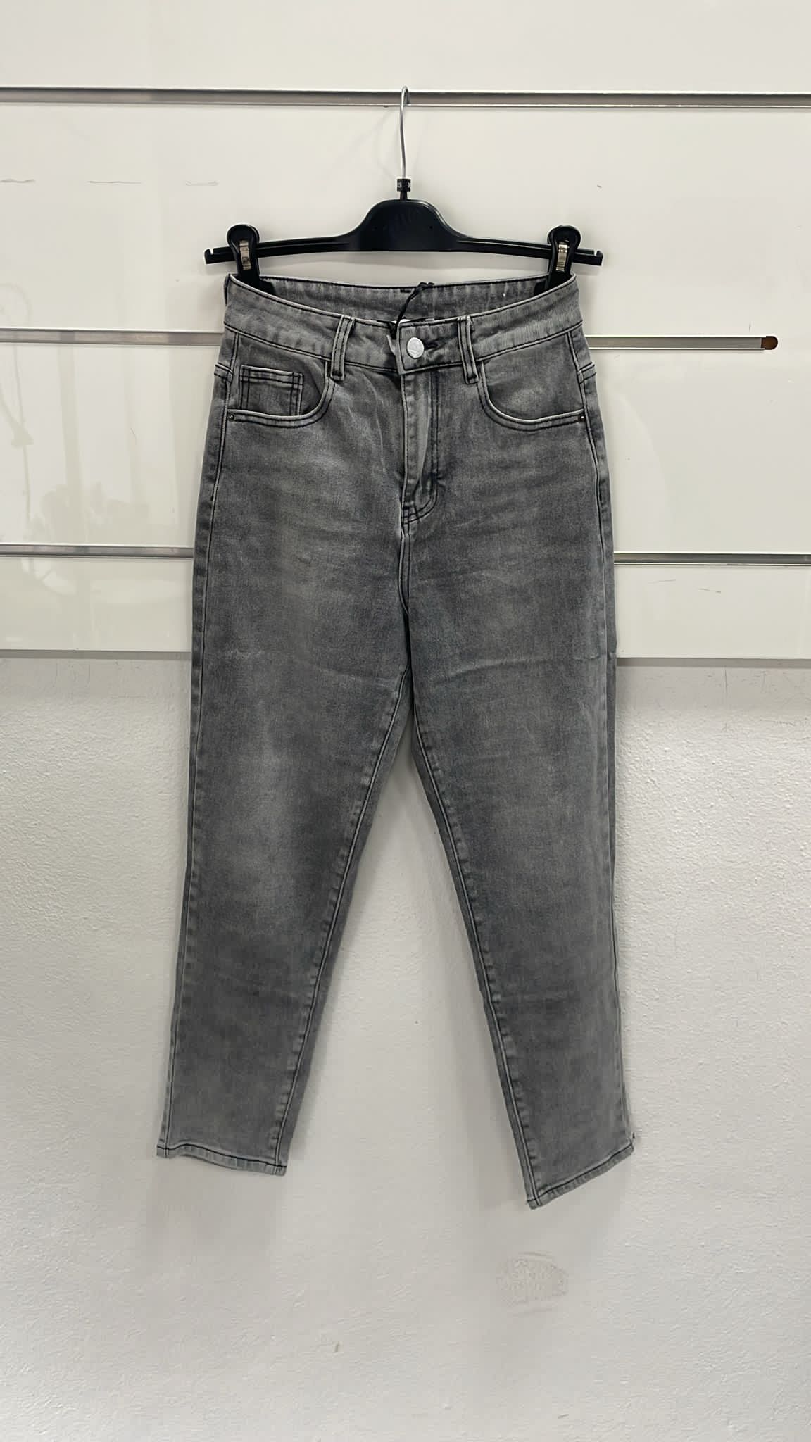 Joie Clair (J-Clair)