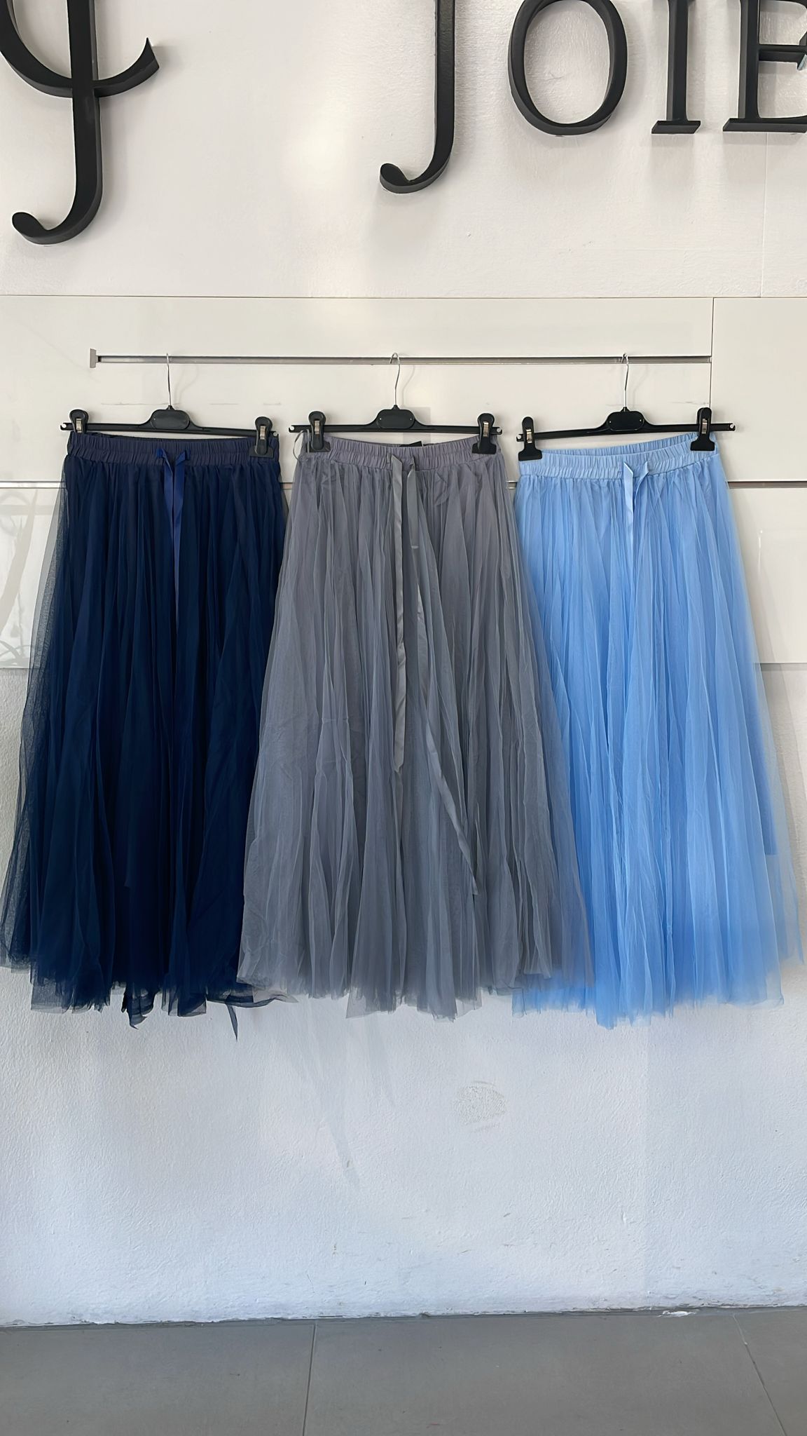 Joie Clair (J-Clair)