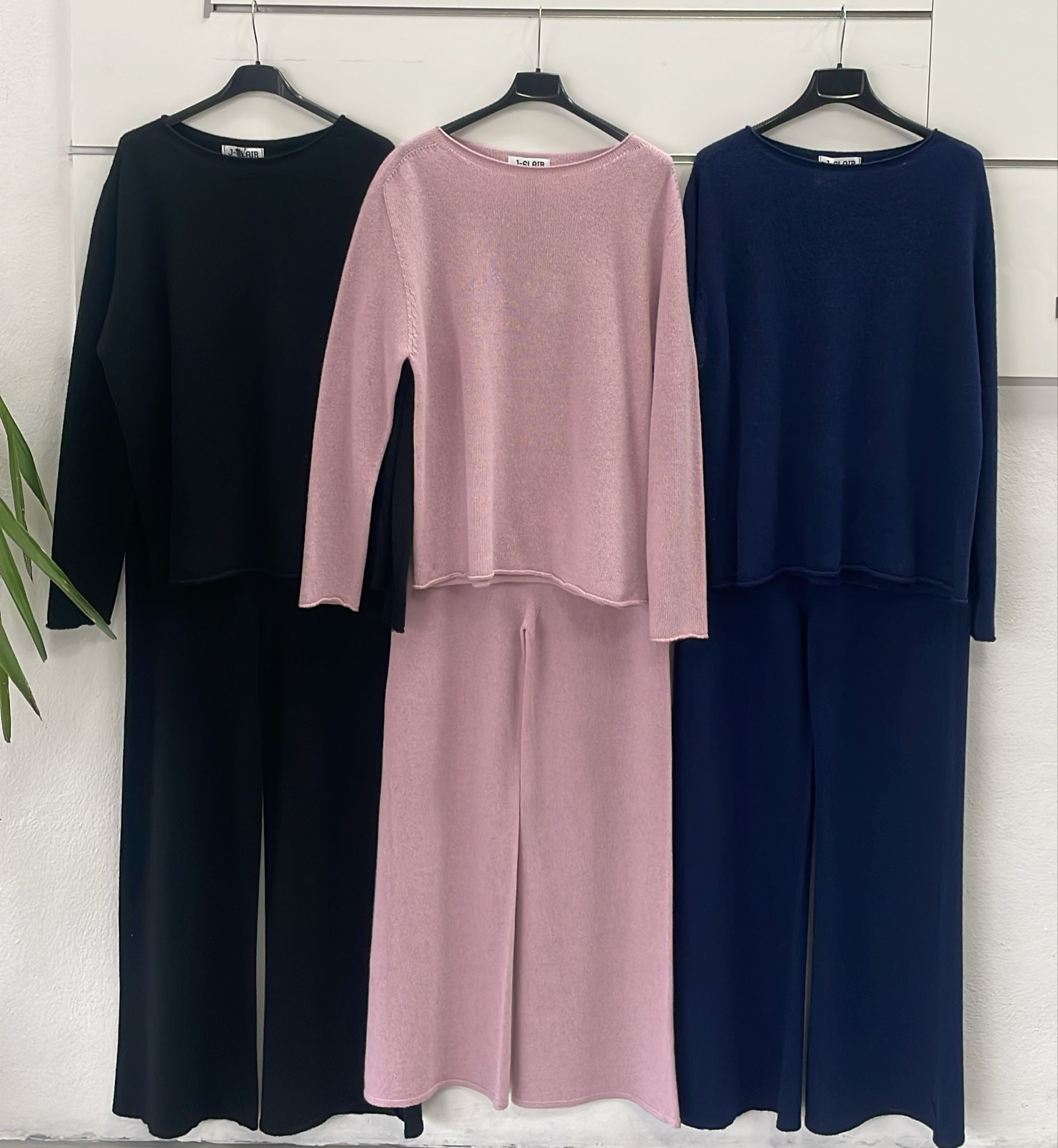 Фото Joie Clair (J-Clair)