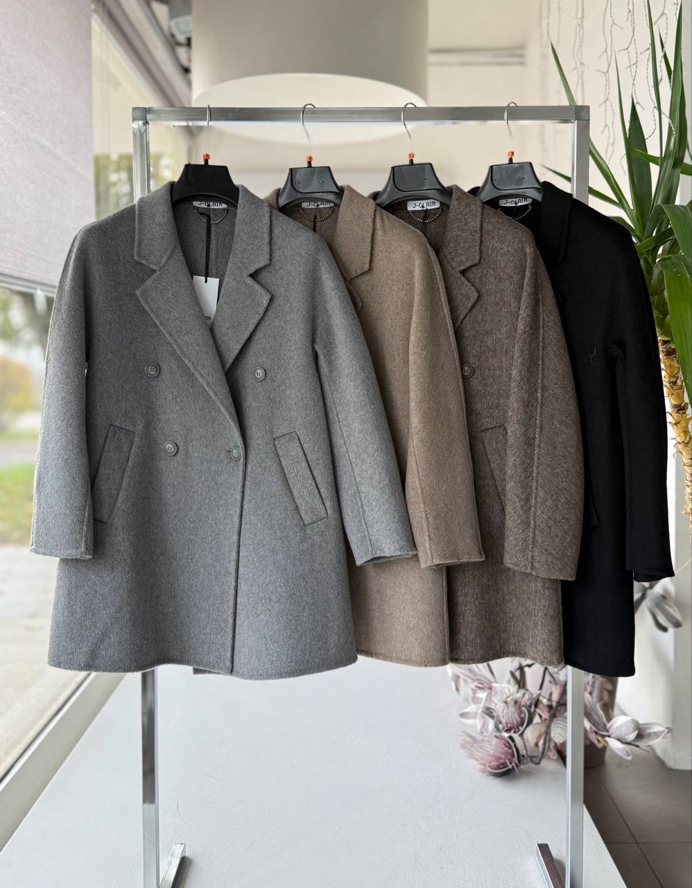 Фото Joie Clair (J-Clair)