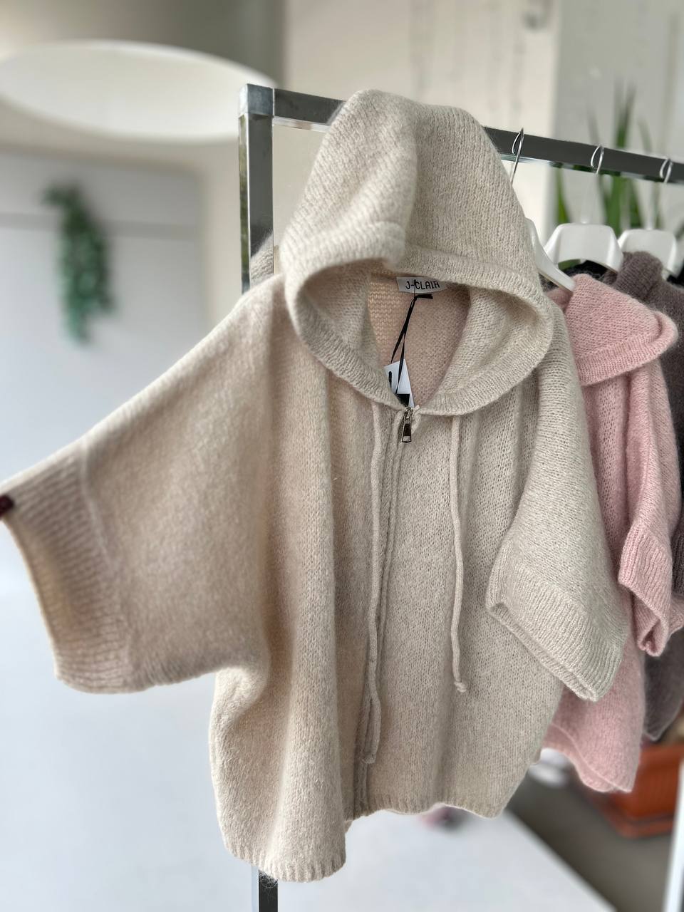 Фото Joie Clair (J-Clair)