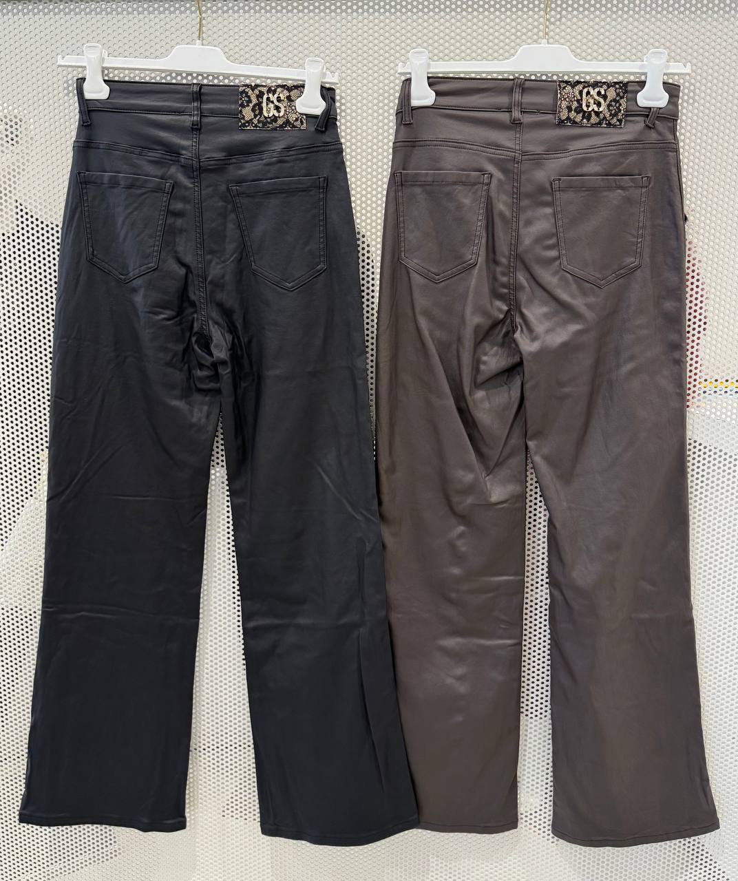 Фото Gil Santucci