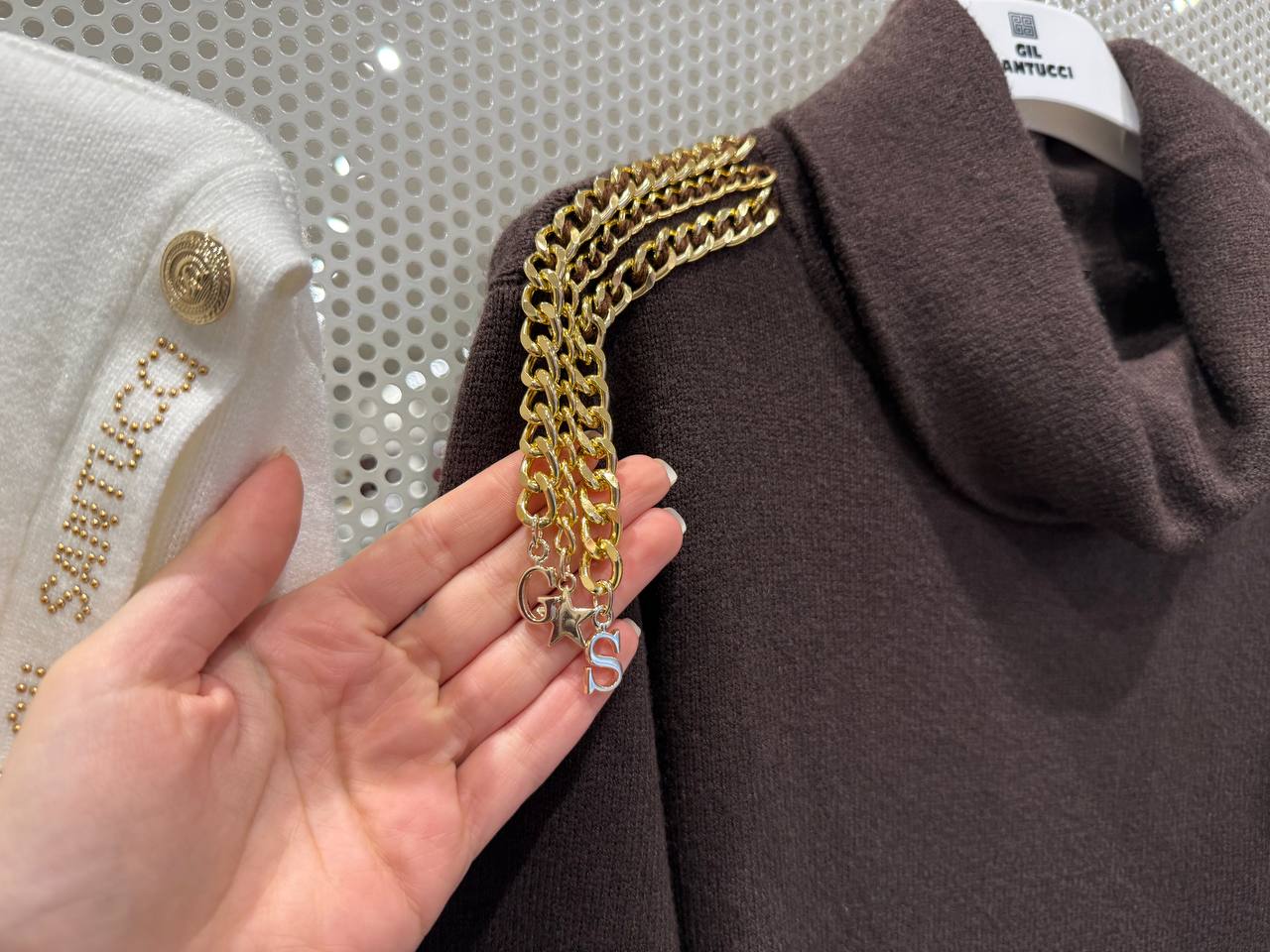 Фото Gil Santucci