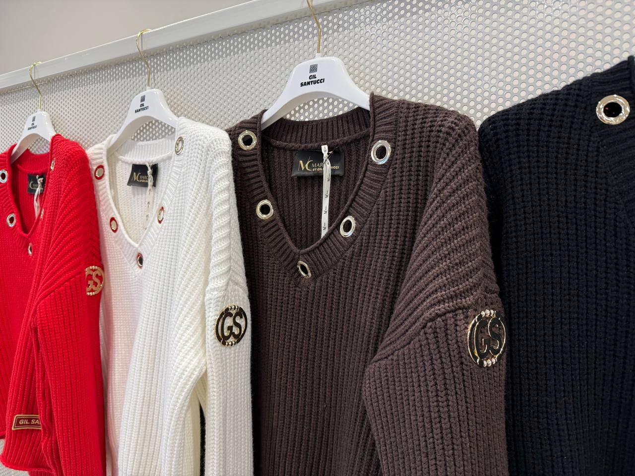 Фото Gil Santucci