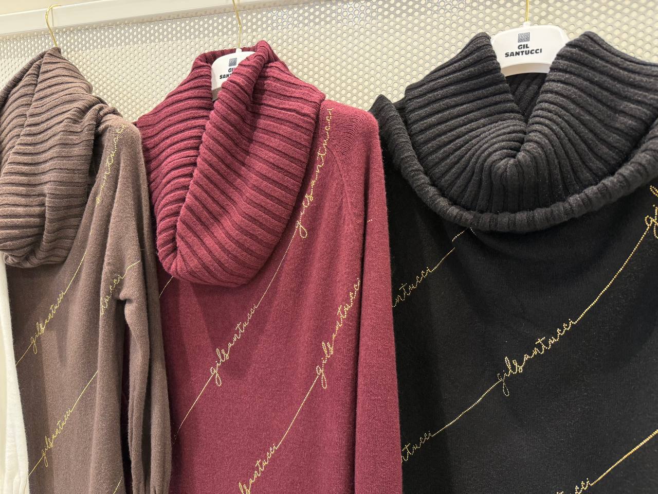 Фото Gil Santucci