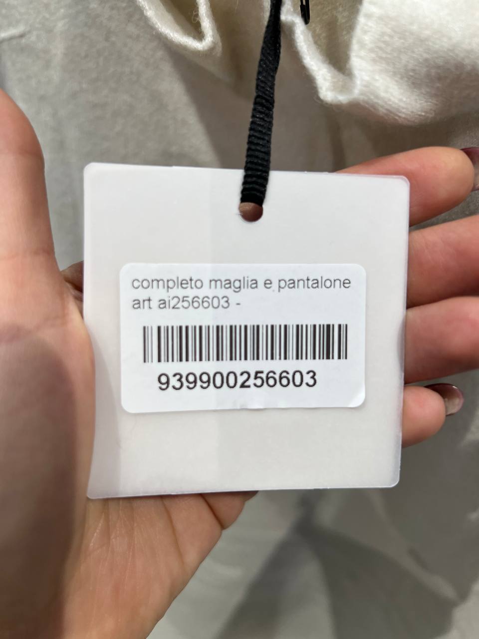 Amelie Follies (Michelle)