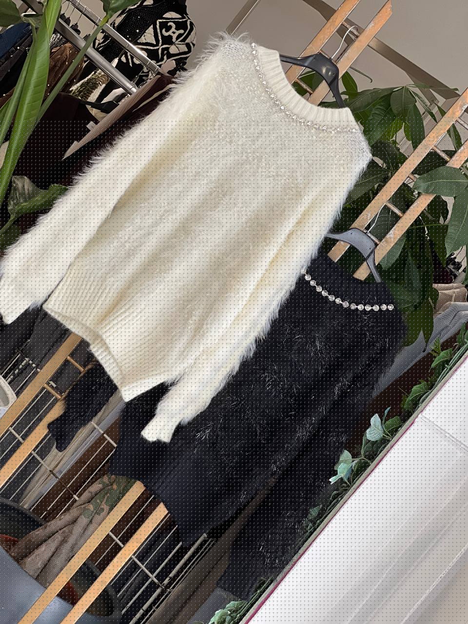 Amelie Follies (Michelle)