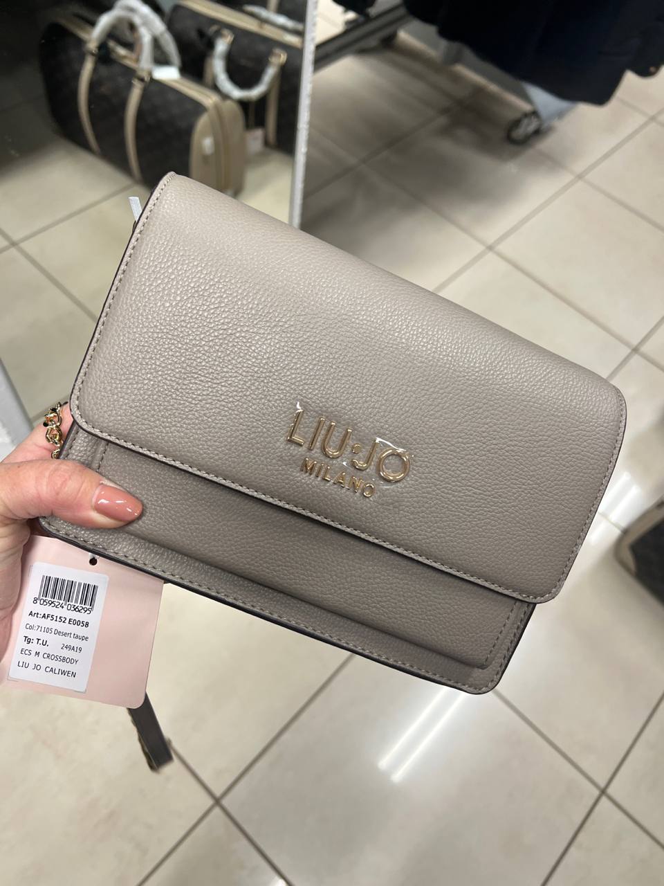 Итальянская одежда, бренд Outlet, арт. 74052373