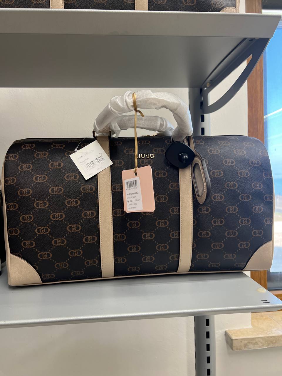 Итальянская одежда, бренд Outlet, арт. 74052378