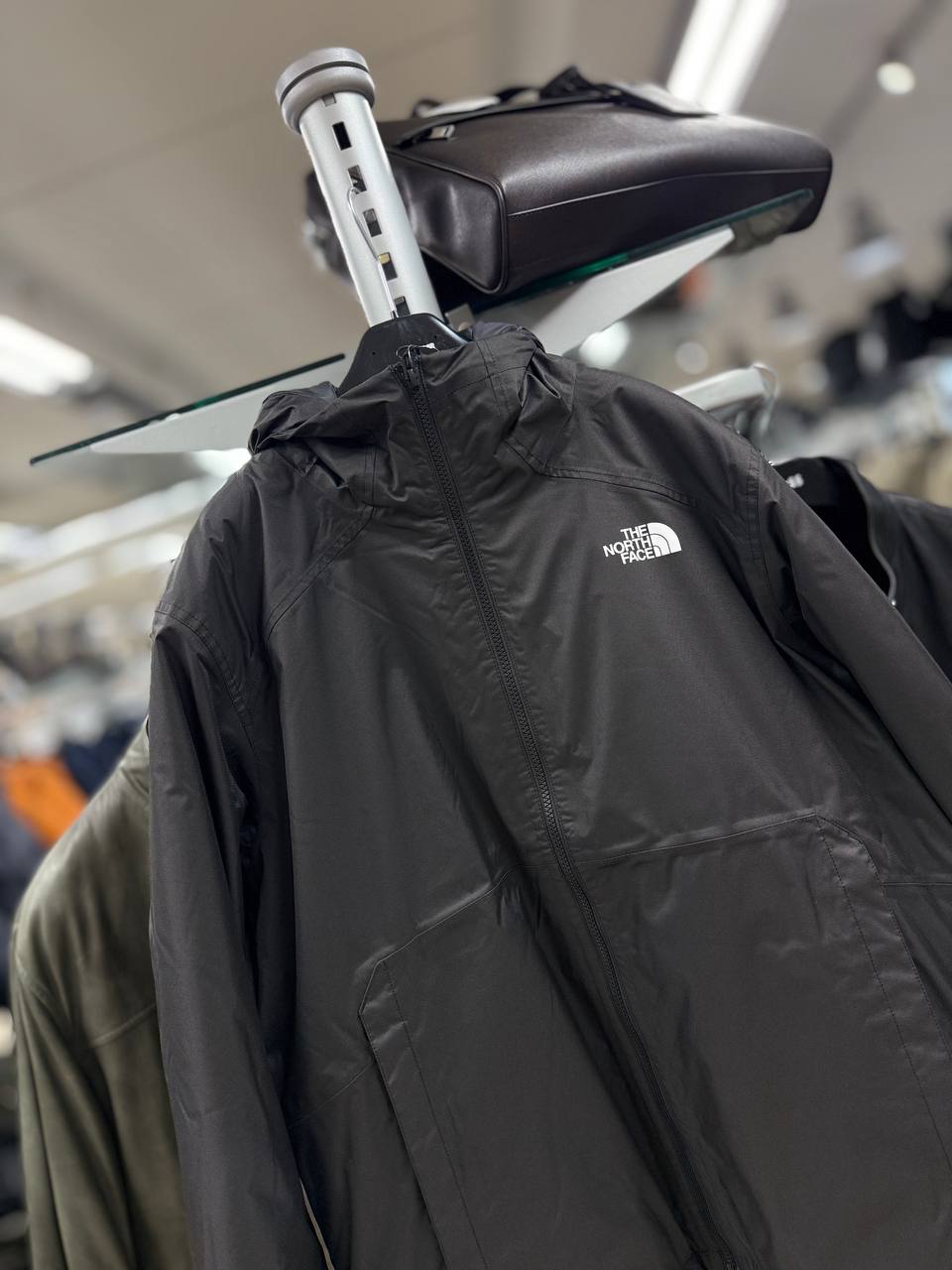 Итальянская одежда, бренд Outlet, арт. 74056299