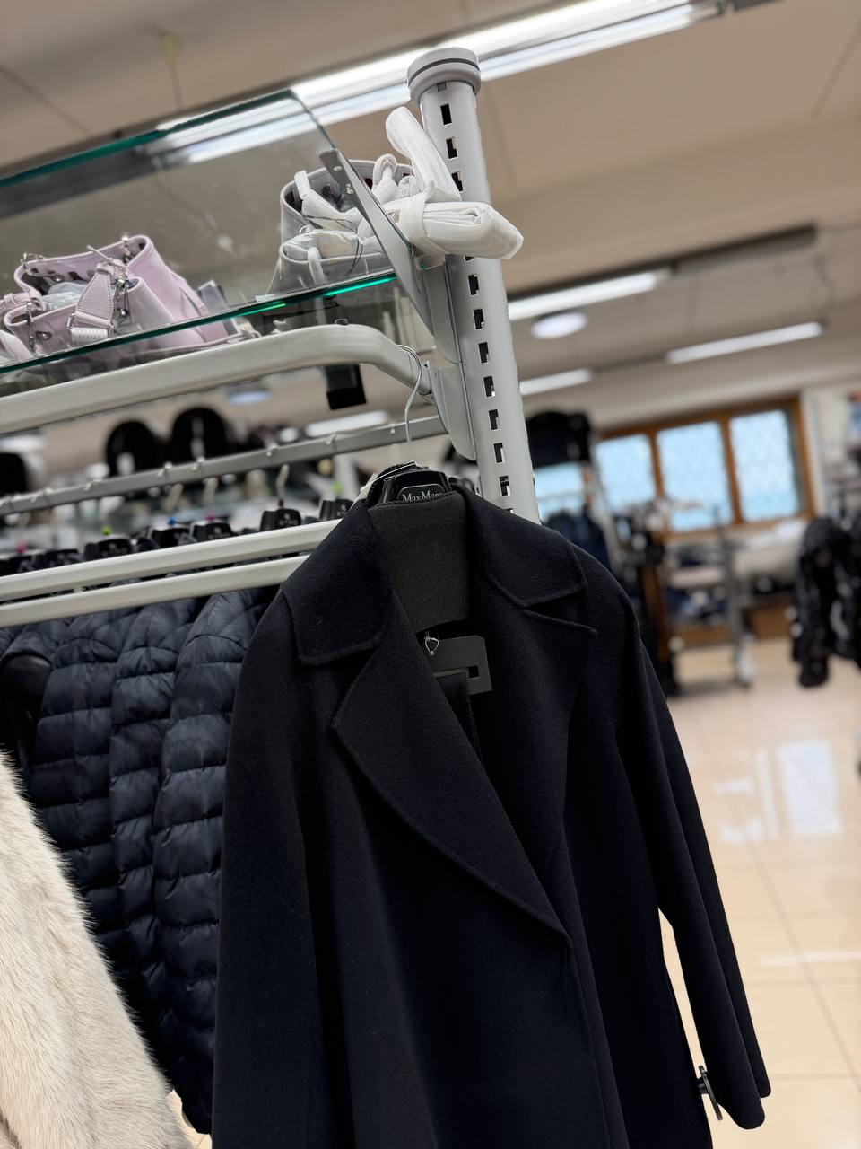 Итальянская одежда, бренд Outlet, арт. 74056387