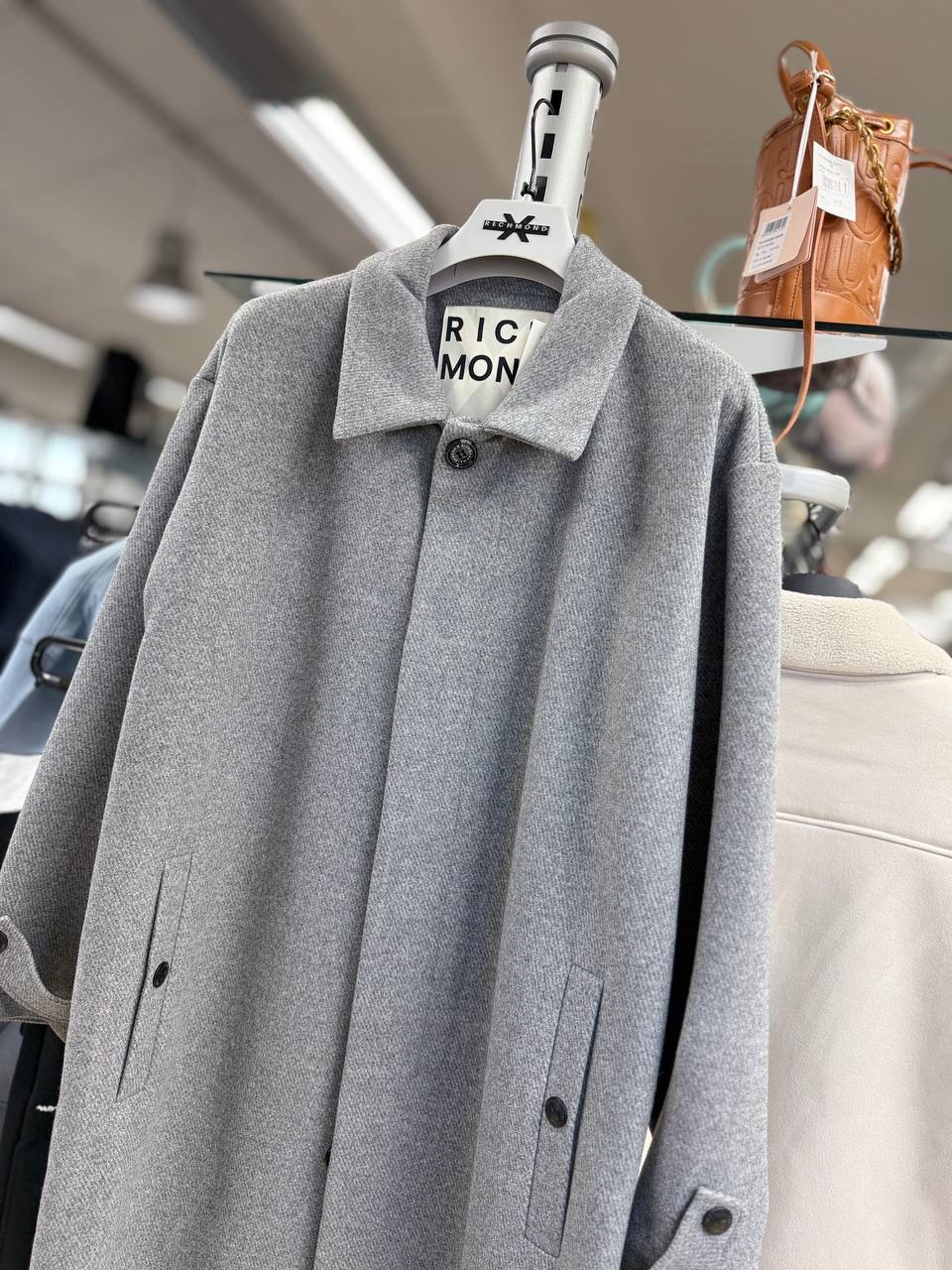 Итальянская одежда, бренд Outlet, арт. 74056666