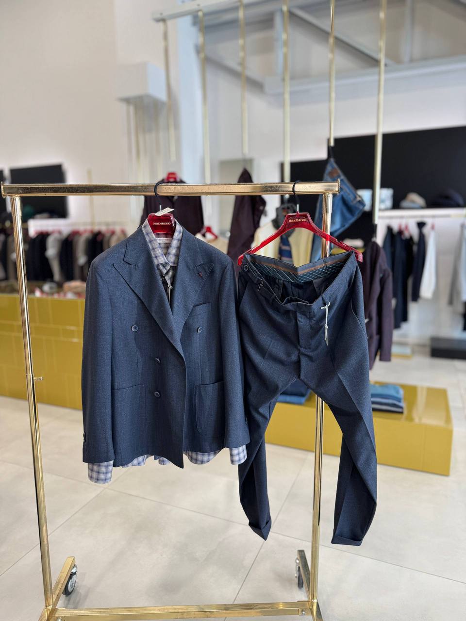 Итальянская одежда, бренд Primo Emporio, арт. 74063663