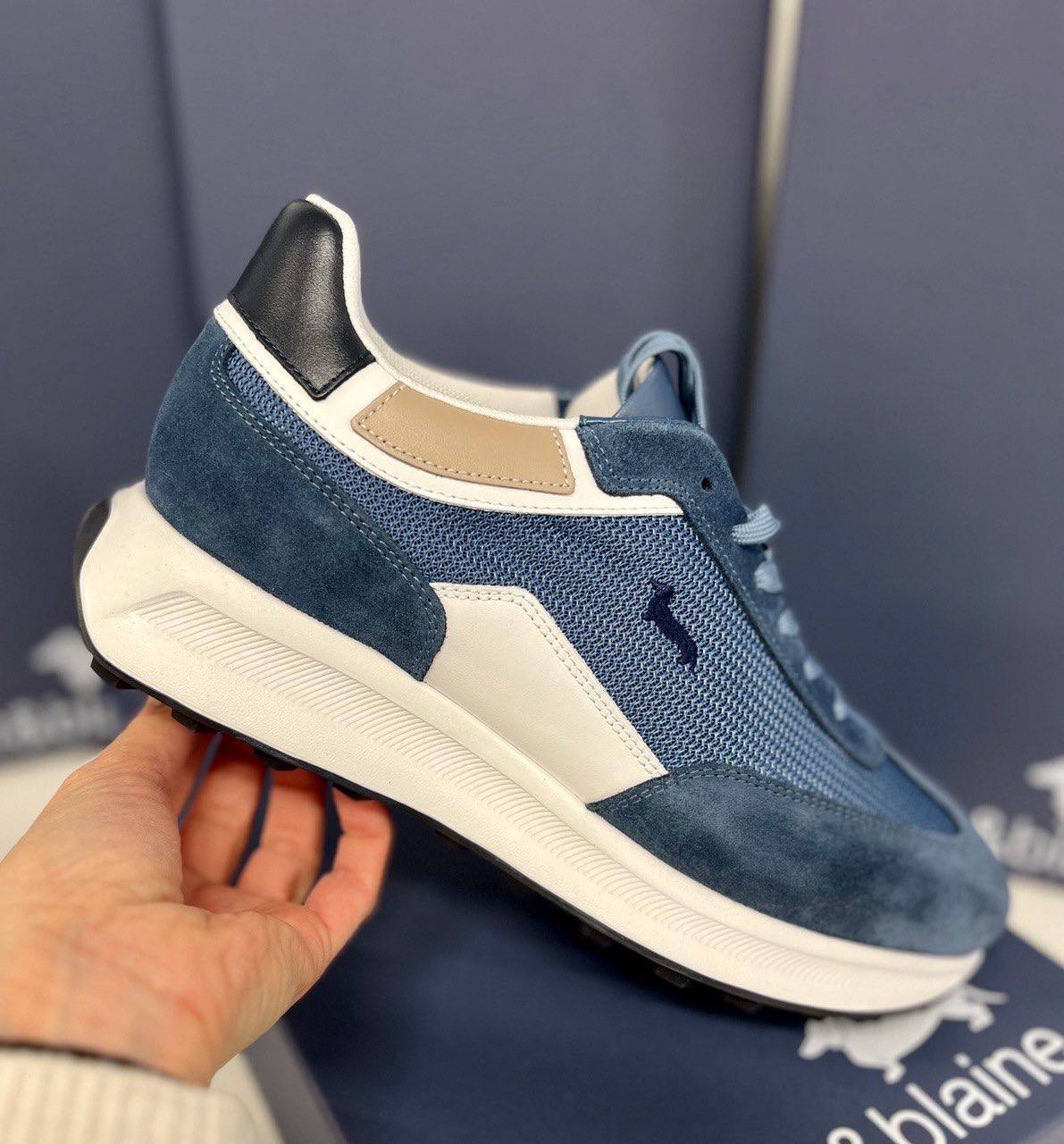 Фото Roberto Serpentini