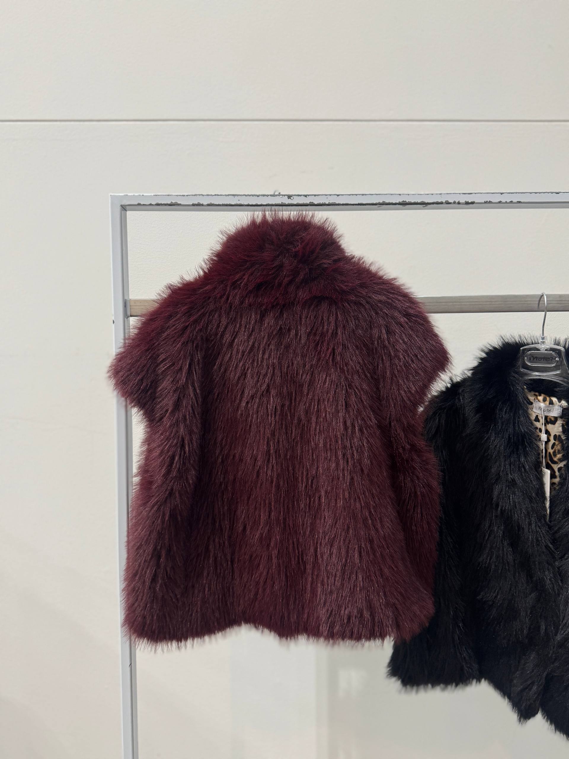 Итальянская одежда, бренд Motel, арт. 74084355