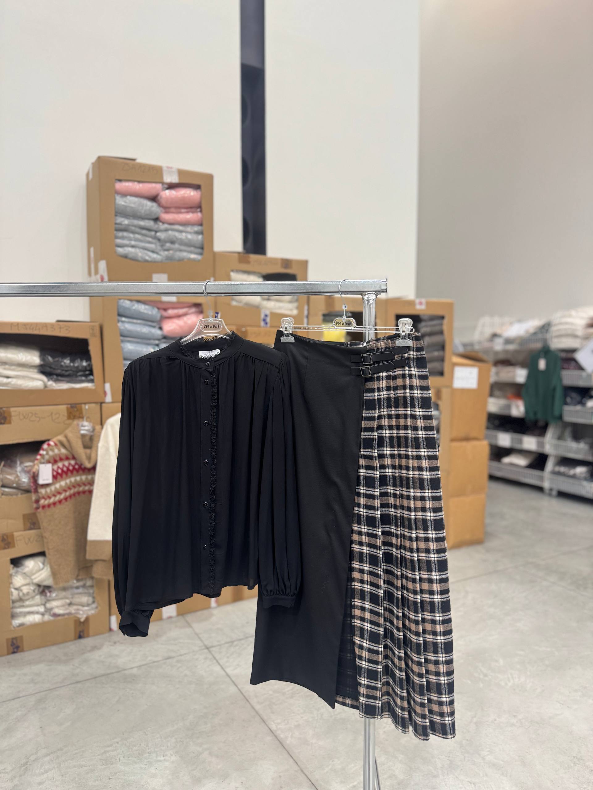 Итальянская одежда, бренд Motel, арт. 74084376